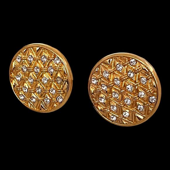 Authentic Swan Signed SWAROVSKI Earrings Pave Crystal Gold Tone Clip On 4Z - Picture 1 of 3